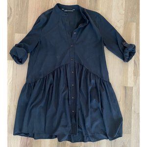 ZARA - BUTTON FRONT MINI SHIRT DRESS W/ SHIRRED FLOUNCE - BLACK - LARGE